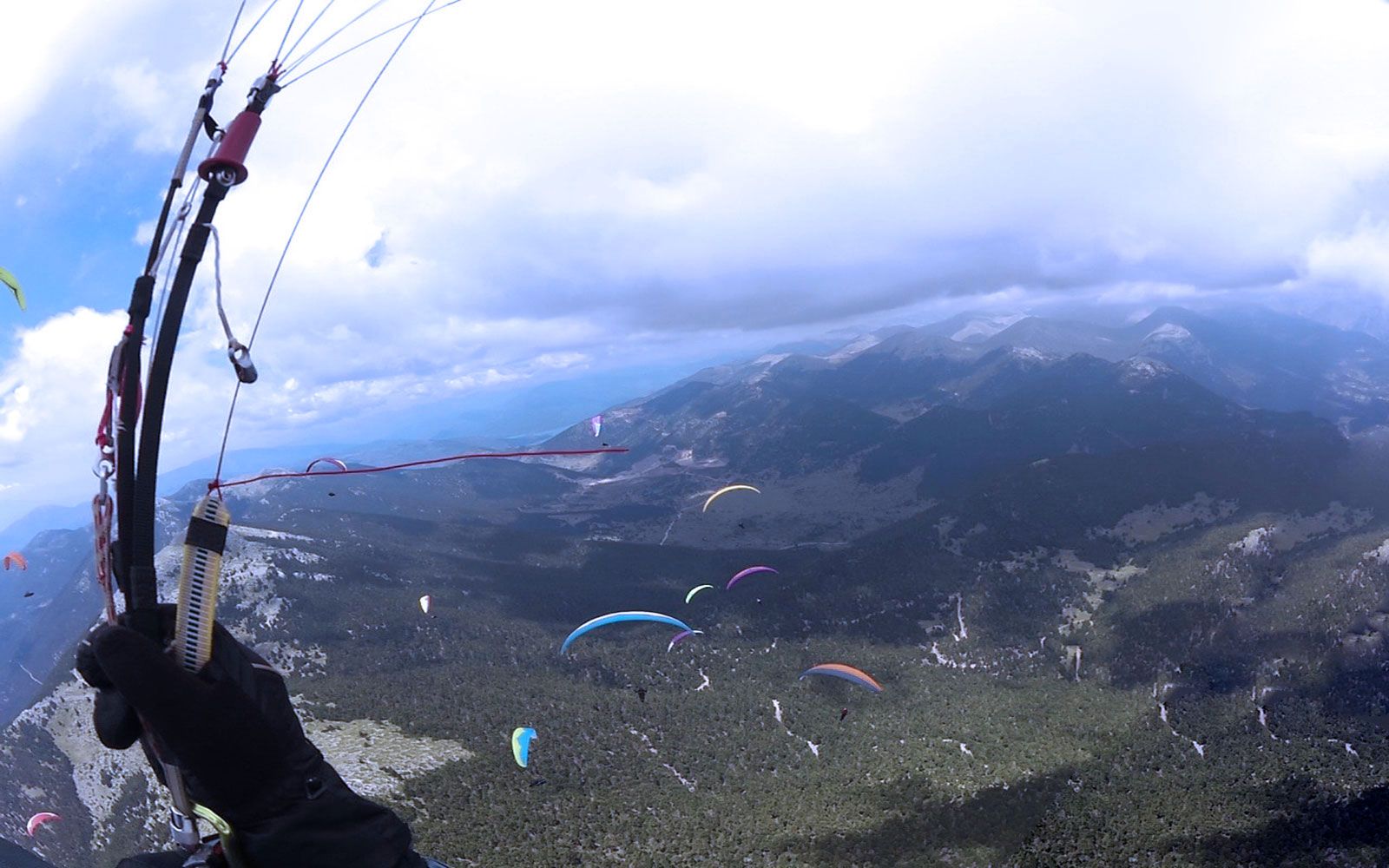 Cross country flights with paragliding fun