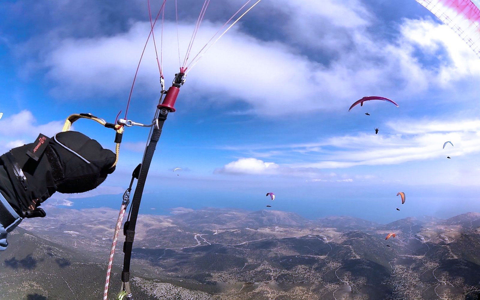 Cross country flights with paragliding fun